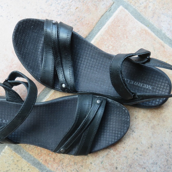 black leather walking sandals